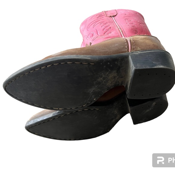 🎄3x$50 Western booties for girls 🎀 Barbie pink + FREE shipping 🚚! - Picture 4 of 4
